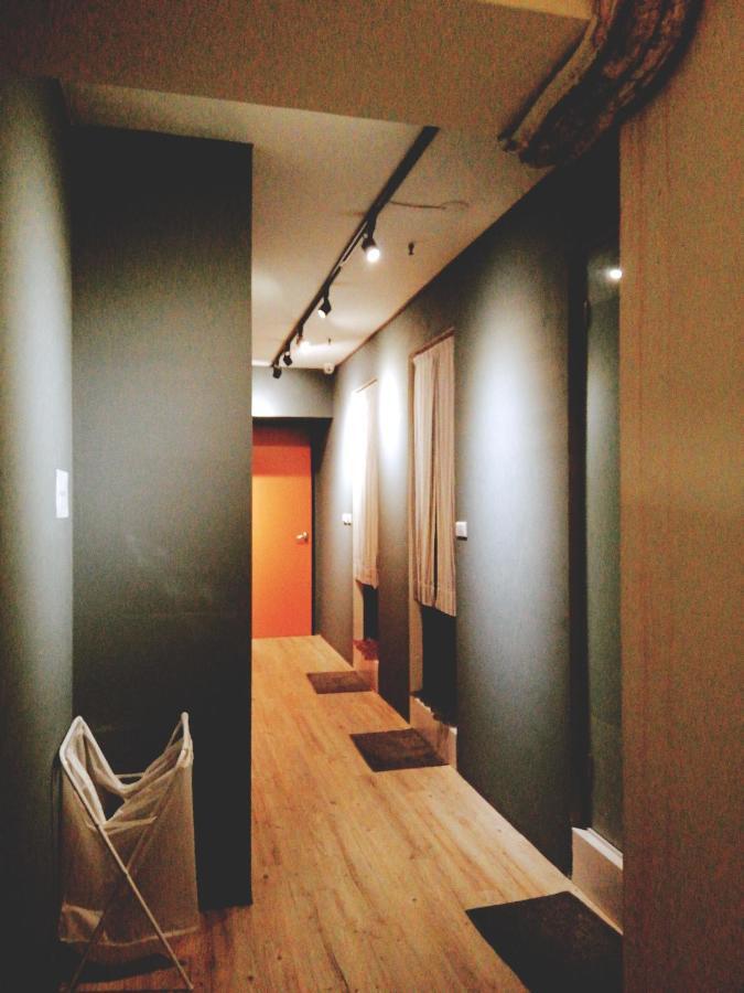 Luftpause Hostel Kaohsiung Esterno foto